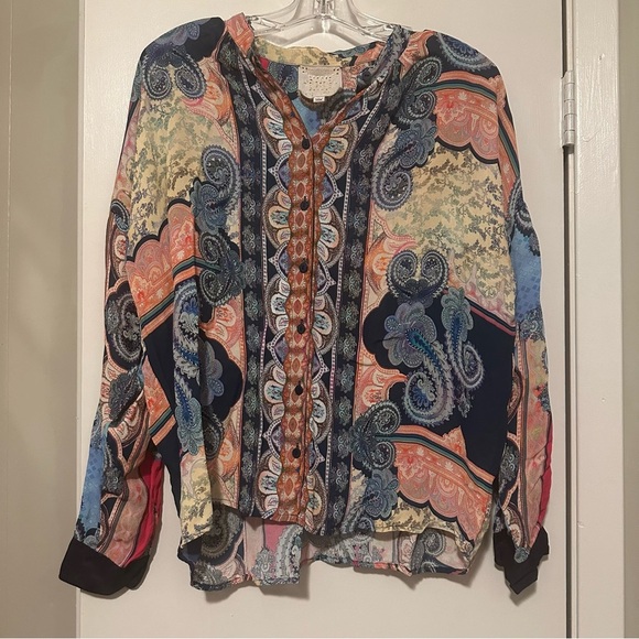 Johnny Was Tops - JOHNNY WAS ONDA BUTTON DOWN SHIRT SIZE M